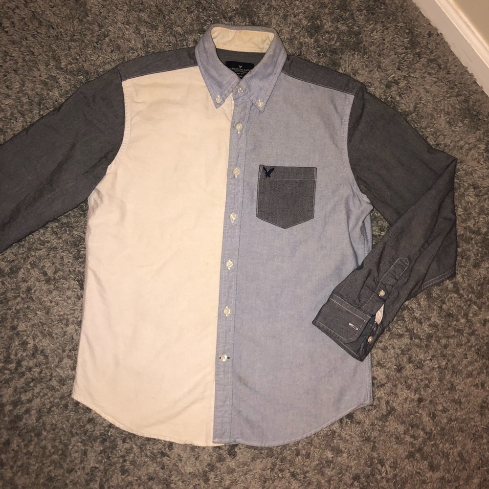 American Eagle (Medium) multi-color button down